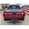 Image 19 : PARKSVILLE - 2004 CHEVROLET AVALANCHE RED 399361 KMS - D323046A