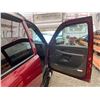 Image 37 : PARKSVILLE - 2004 CHEVROLET AVALANCHE RED 399361 KMS - D323046A