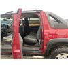 Image 44 : PARKSVILLE - 2004 CHEVROLET AVALANCHE RED 399361 KMS - D323046A
