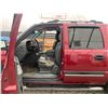 Image 47 : PARKSVILLE - 2004 CHEVROLET AVALANCHE RED 399361 KMS - D323046A