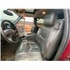 Image 50 : PARKSVILLE - 2004 CHEVROLET AVALANCHE RED 399361 KMS - D323046A