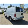 Image 13 : DUNCAN - 2000 GMC SAFARI WHITE 260,531KMS - D530910