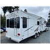 Image 3 : Parksville - 2005 Keystone Laredo White  - D458538
