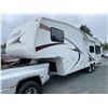 Image 7 : Parksville - 2005 Keystone Laredo White  - D458538