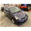 Image 10 : PARKSVILLE - 2008 HONDA FIT BLUE PURPLE 242786 KMS - B808018