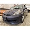 Image 2 : PARKSVILLE - 2008 HONDA FIT BLUE PURPLE 242786 KMS - B808018