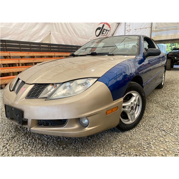 PARKSVILLE - 2005 PONTIAC SUNFIRE BLUE 268232 KMS - B214106
