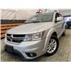 Image 1 : PARKSVILLE - 2014 DODGE JOURNEY SILVER 187031 KMS - B260182