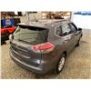Image 16 : PARKSVILLE - 2016 NISSAN ROGUE GRAY 224911 KMS - B808130A