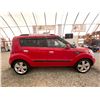Image 11 : PARKSVILLE - 2010 KIA SOUL RED 270279 KMS - B070937