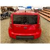 Image 19 : PARKSVILLE - 2010 KIA SOUL RED 270279 KMS - B070937