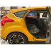 Image 40 : PARKSVILLE - 2012 FORD FOCUS YELLOW 236083 KMS - D116200