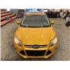 Image 7 : PARKSVILLE - 2012 FORD FOCUS YELLOW 236083 KMS - D116200
