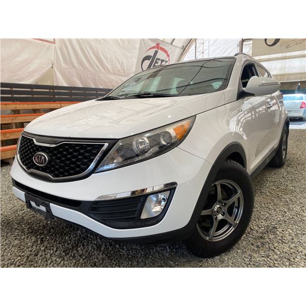 PARKSVILLE - 2012 KIA SPORTAGE WHITE 153614 KMS - D310190