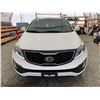 Image 6 : PARKSVILLE - 2012 KIA SPORTAGE WHITE 153614 KMS - D310190