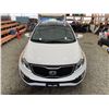 Image 7 : PARKSVILLE - 2012 KIA SPORTAGE WHITE 153614 KMS - D310190