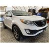 Image 8 : PARKSVILLE - 2012 KIA SPORTAGE WHITE 153614 KMS - D310190