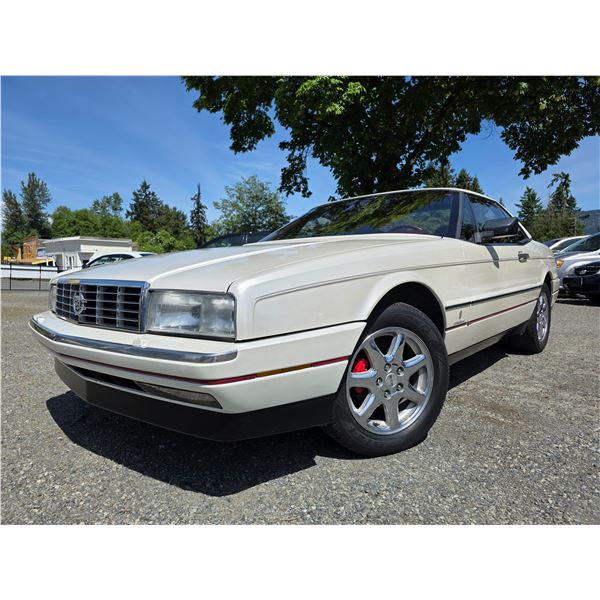 DUNCAN - 1989 CADILLAC ALLANTE WHITE  110865 MILES - D100070