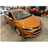 Image 10 : PARKSVILLE - 2017 CHEVROLET CRUZE ORANGE 204194 KMS - B562931