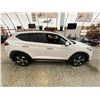 Image 12 : PARKSVILLE - 2017 HYUNDAI TUCSON WHITE 157381 KMS - D264955