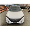 Image 7 : PARKSVILLE - 2017 HYUNDAI TUCSON WHITE 157381 KMS - D264955