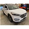 Image 9 : PARKSVILLE - 2017 HYUNDAI TUCSON WHITE 157381 KMS - D264955