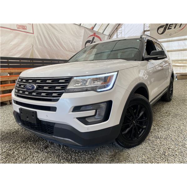 PARKSVILLE - 2017 FORD EXPLORER WHITE 240401 KMS - DD27172