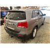 Image 15 : PARKSVILLE - 2011 KIA SORENTO GREY 209278 KMS - J141511