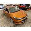 Image 10 : PARKSVILLE - 2017 CHEVROLET CRUZE ORANGE 204194 KMS - B562931
