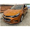 Image 3 : PARKSVILLE - 2017 CHEVROLET CRUZE ORANGE 204194 KMS - B562931