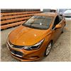 Image 4 : PARKSVILLE - 2017 CHEVROLET CRUZE ORANGE 204194 KMS - B562931