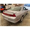Image 15 : PARKSVILLE - 1999 HONDA ACCORD SILVER 248133 KMS - B801454