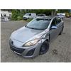 Image 2 : DUNCAN - 2011 MAZDA MAZDA3 SILVER 320483 KMS - D427604