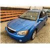 Image 3 : PARKSVILLE - 2005 KIA SPECTRA BLUE 291072 KMS - D107646