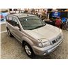 Image 10 : PARKSVILLE - 2005 NISSAN X-TRAIL GRAY 233352 KMS - B112603