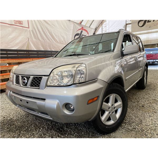 PARKSVILLE - 2005 NISSAN X-TRAIL GRAY 233352 KMS - B112603