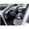 Image 33 : DUNCAN - 2012 HYUNDAI SANTA FE SILVER  220648 KMS - J131042