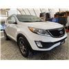 Image 8 : PARKSVILLE - 2012 KIA SPORTAGE WHITE 153614 KMS - D310190
