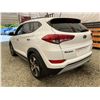 Image 20 : PARKSVILLE - 2017 HYUNDAI TUCSON WHITE 157381 KMS - D264955