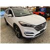 Image 9 : PARKSVILLE - 2017 HYUNDAI TUCSON WHITE 157381 KMS - D264955