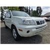Image 5 : DUNCAN - 2005 NISSAN X-TRAIL WHITE 265218 KMS - D105889
