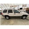 Image 11 : PARKSVILLE - 1999 JEEP GRAND CHEROKEE WHITE 246864 KMS - P575025