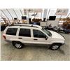 Image 13 : PARKSVILLE - 1999 JEEP GRAND CHEROKEE WHITE 246864 KMS - P575025