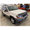 Image 9 : PARKSVILLE - 1999 JEEP GRAND CHEROKEE WHITE 246864 KMS - P575025