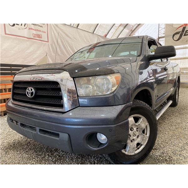 PARKSVILLE - 2007 TOYOTA TUNDRA GREY 381187 KMS - P455702