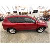 Image 12 : PARKSVILLE - 2017 JEEP COMPASS RED 130713 KMS - B205410