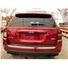 Image 17 : PARKSVILLE - 2017 JEEP COMPASS RED 130713 KMS - B205410