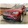 Image 2 : PARKSVILLE - 2017 JEEP COMPASS RED 130713 KMS - B205410