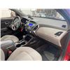 Image 38 : PARKSVILLE - 2011 HYUNDAI TUCSON RED 113914 KMS - P281469