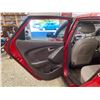 Image 46 : PARKSVILLE - 2011 HYUNDAI TUCSON RED 113914 KMS - P281469